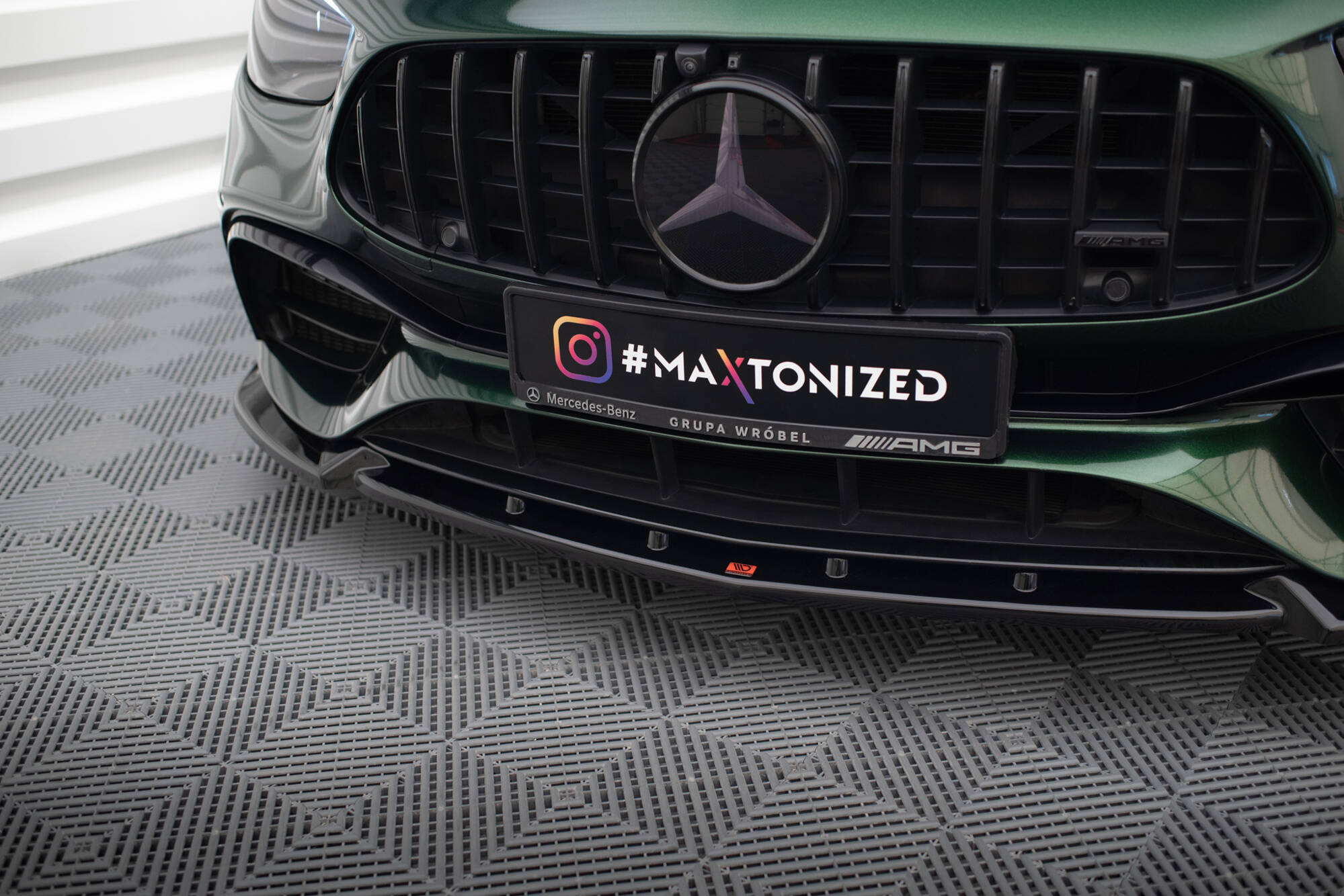 Maxton Design Frontspoiler V.2 Mercedes AMG E63 W213 Facelift