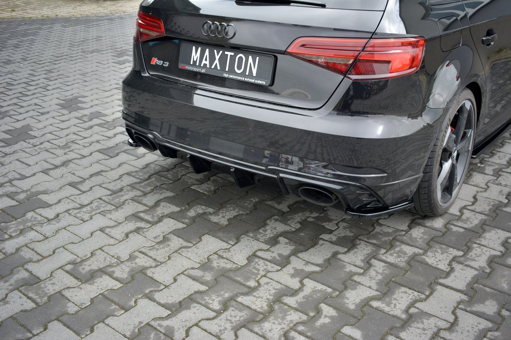 Maxton Design Heckdiffusor Mittelteil | Audi RS3 8V Sportback Facelift